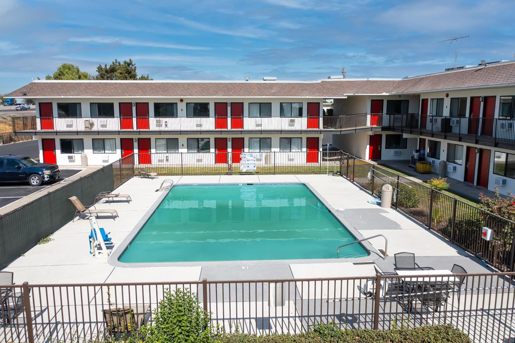 Econo Lodge Stockton Near I-5 Fairgrounds ภายนอก รูปภาพ