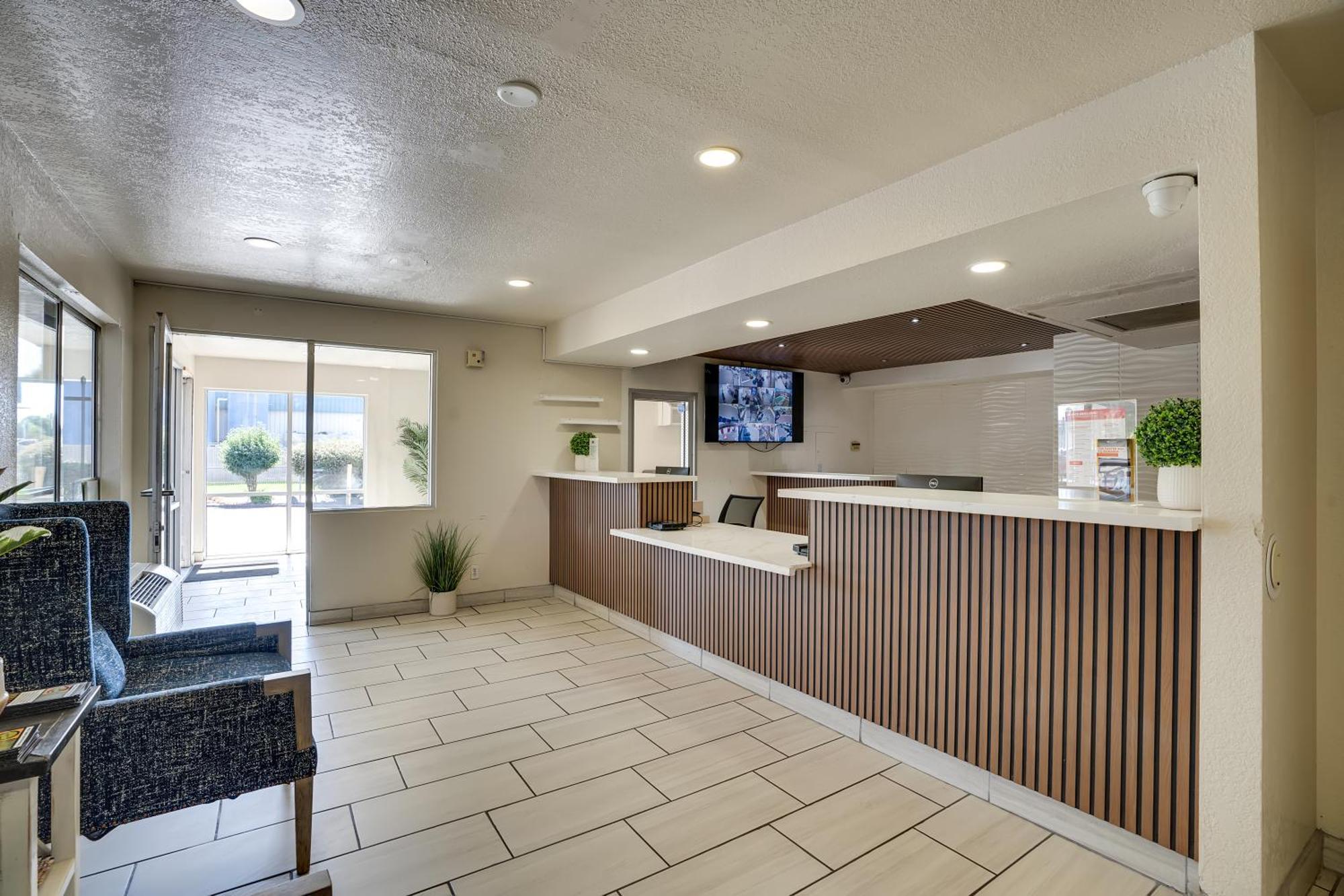 Econo Lodge Stockton Near I-5 Fairgrounds ภายนอก รูปภาพ