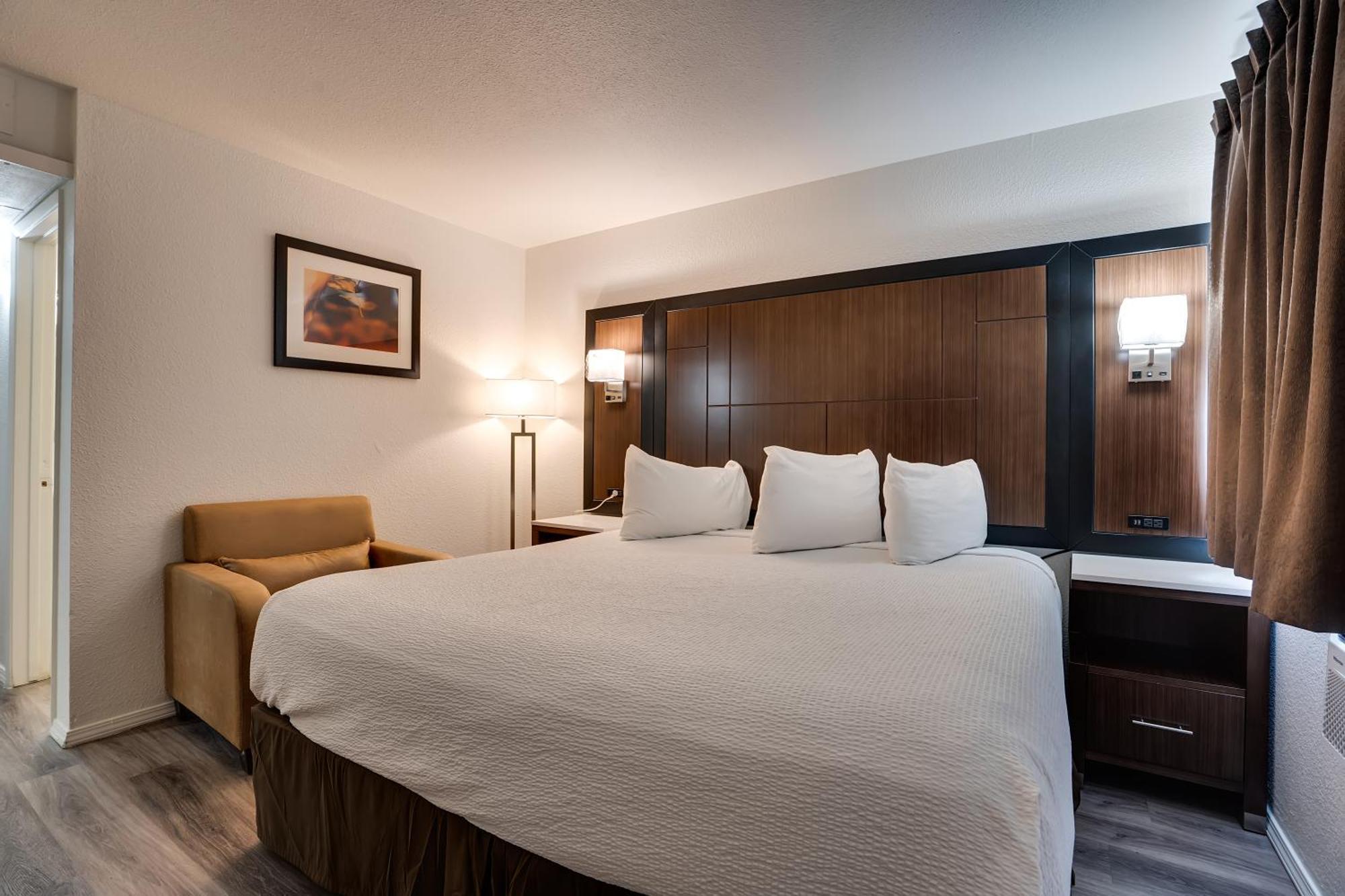 Econo Lodge Stockton Near I-5 Fairgrounds ภายนอก รูปภาพ