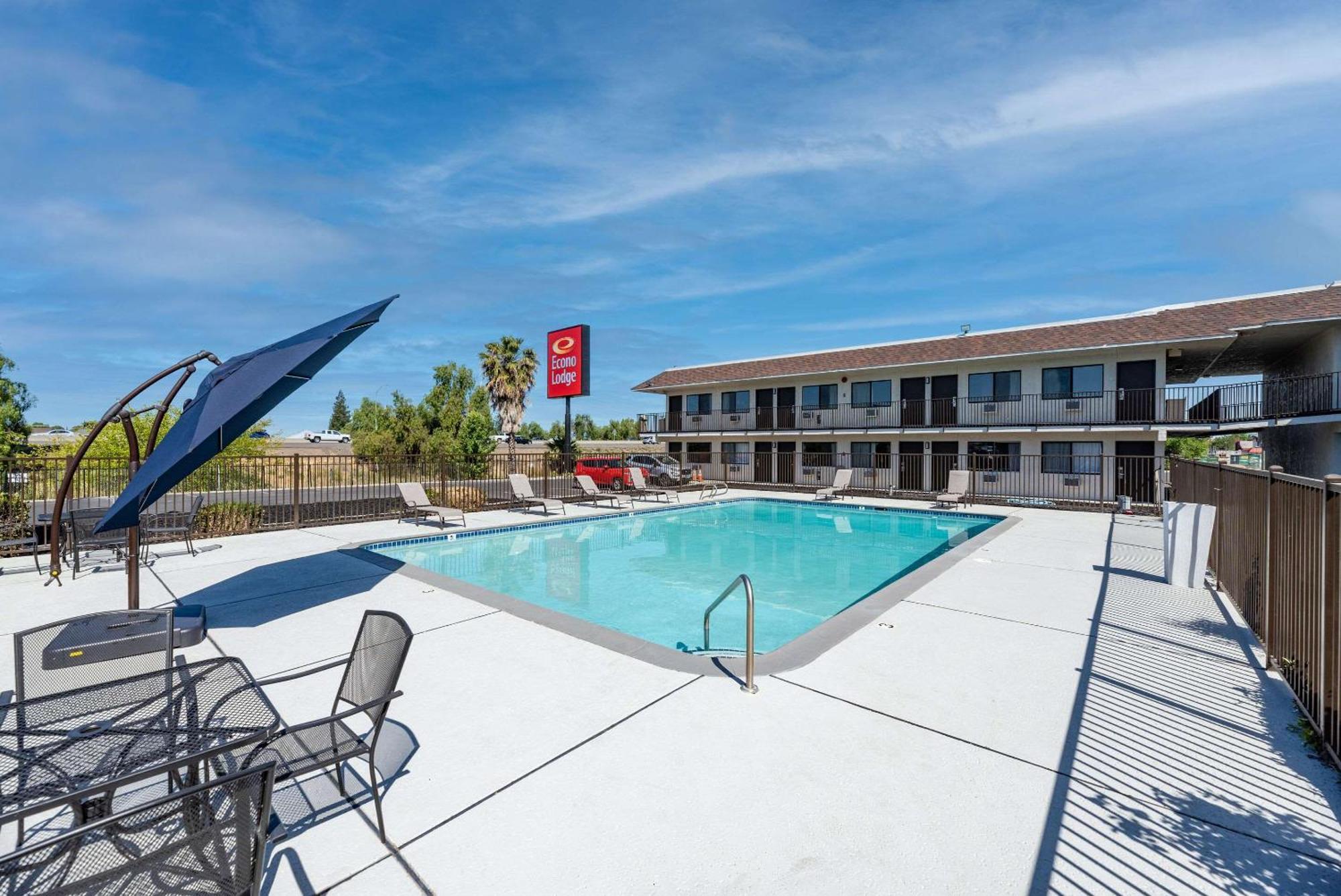 Econo Lodge Stockton Near I-5 Fairgrounds ภายนอก รูปภาพ
